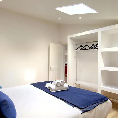 Holiday home En Rouge Et Blanc Yourhosthelper Royan