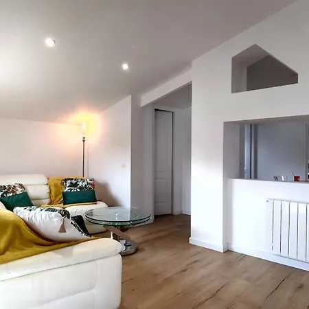 En Rouge Et Blanc Yourhosthelper Holiday home Royan